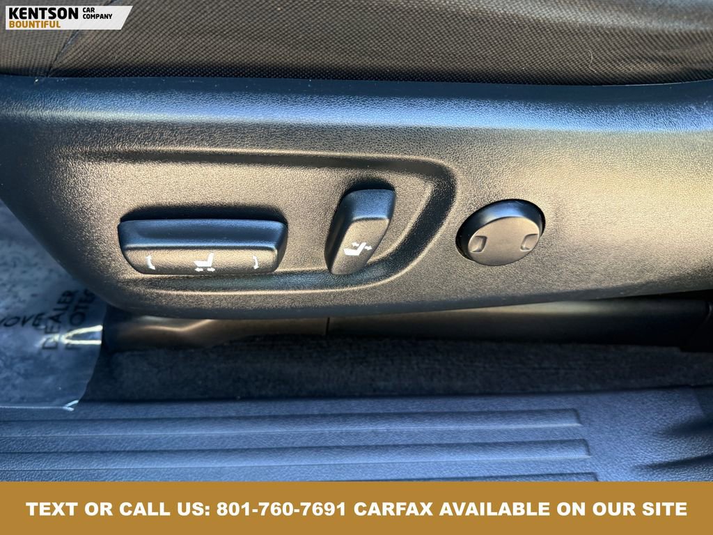 Used 2024 Toyota 4Runner SR5 image 31