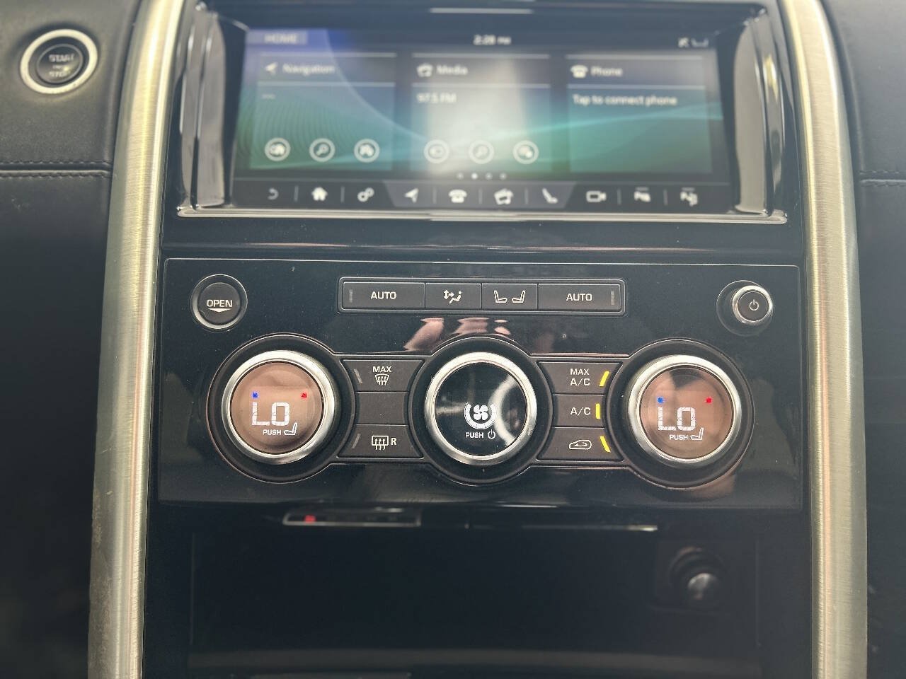 Used 2019 Land Rover Discovery HSE Luxury AWD/4WD image 69