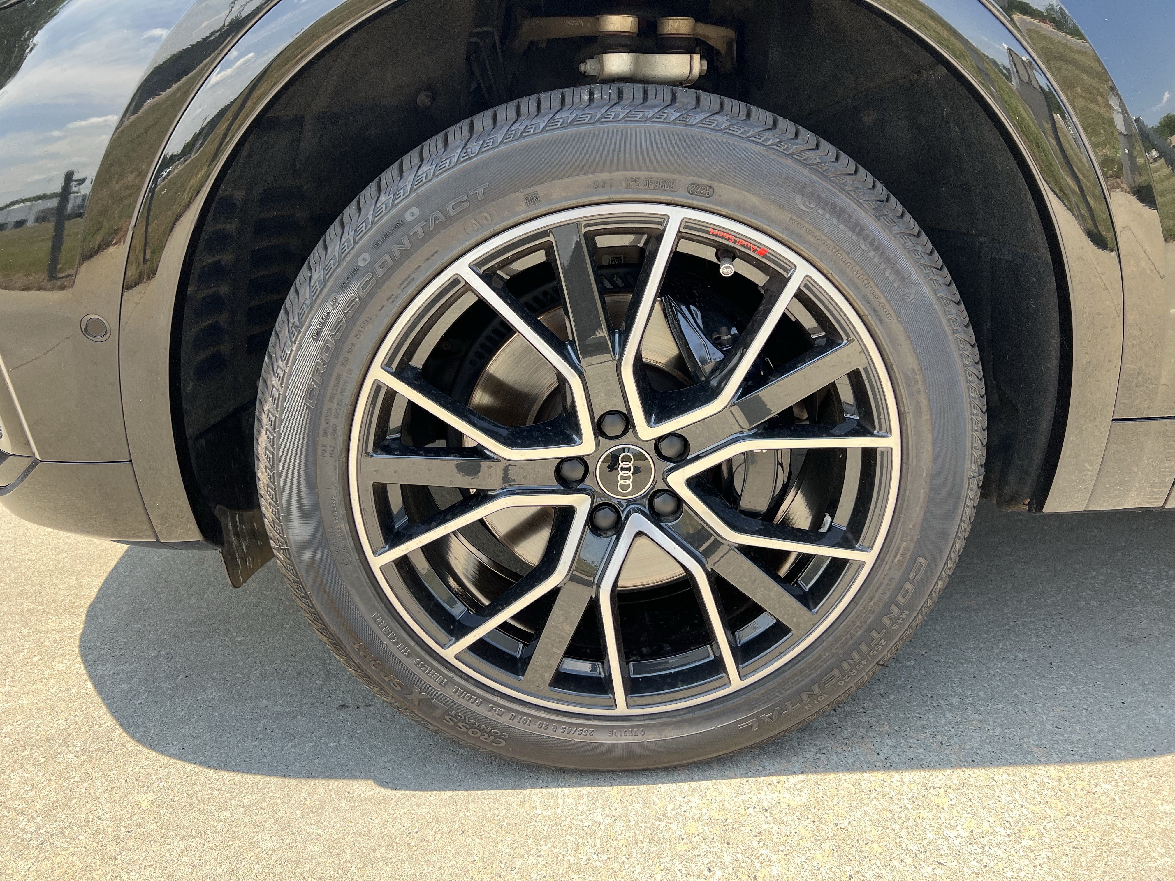 Certified 2023 Audi SQ5 Prestige w/ Prestige Package AWD/4WD image 13