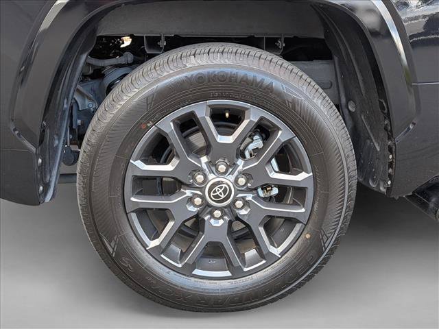 Used 2023 Toyota Tundra Platinum w/ Advanced Package AWD/4WD image 23
