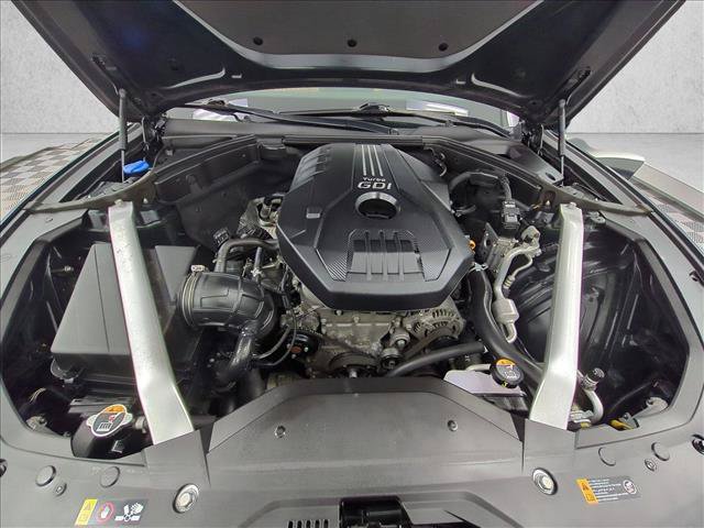 Used 2022 Genesis G70 2.0T w/ Prestige Package RWD image 27
