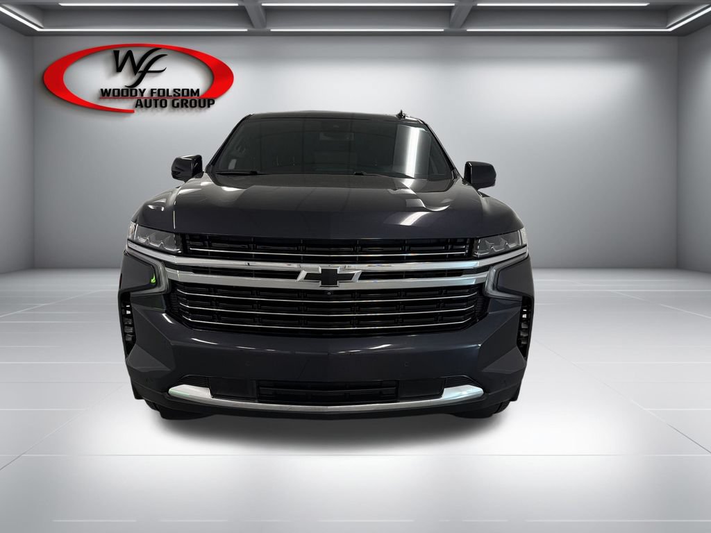 Used 2023 Chevrolet Tahoe LT w/ Luxury Package RWD image 2