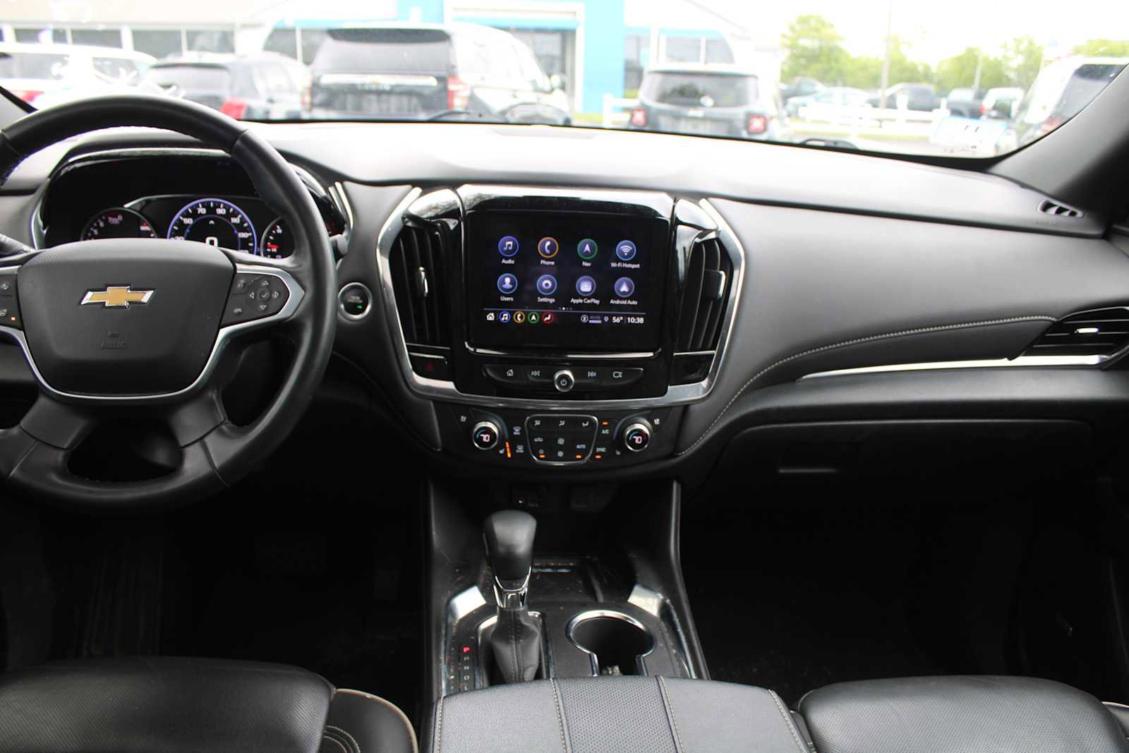 Used 2023 Chevrolet Traverse Premier AWD/4WD image 9