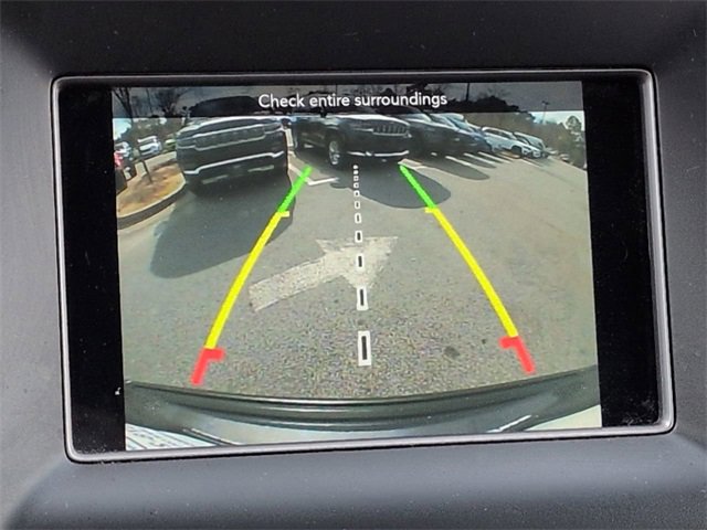 Certified 2021 Jeep Grand Cherokee Laredo image 21