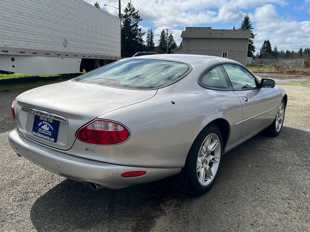 Used 2001 Jaguar XK8 Coupe RWD image 39