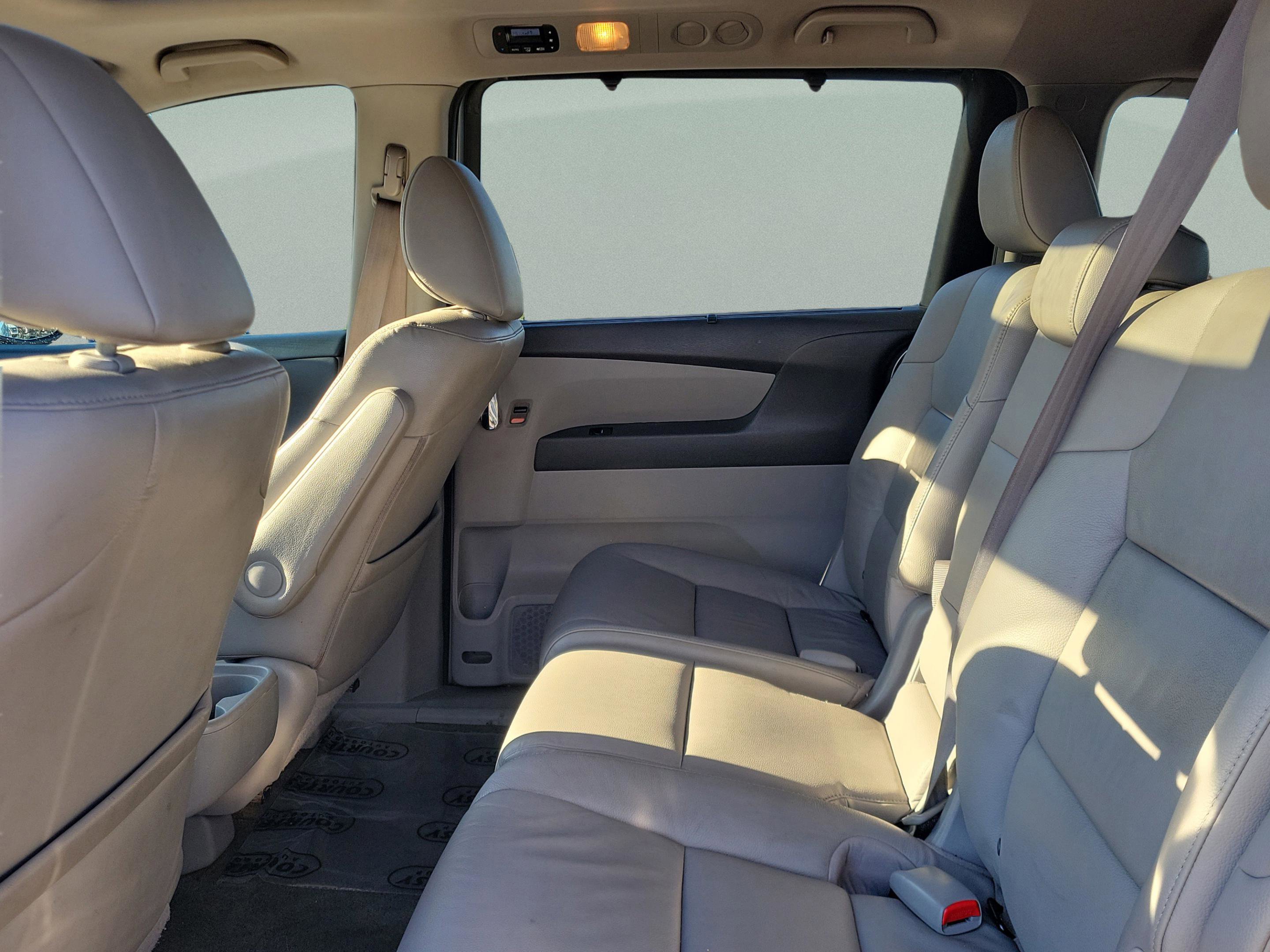 Used 2016 Honda Odyssey EX-L image 10