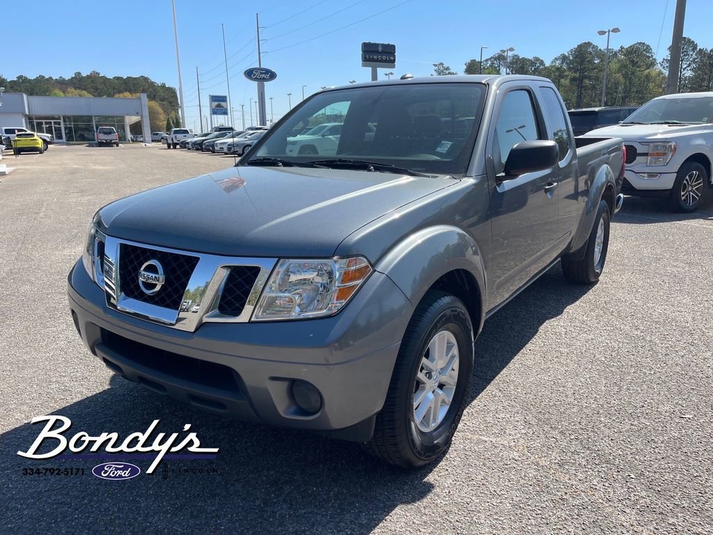 Used 2017 Nissan Frontier SV image 3