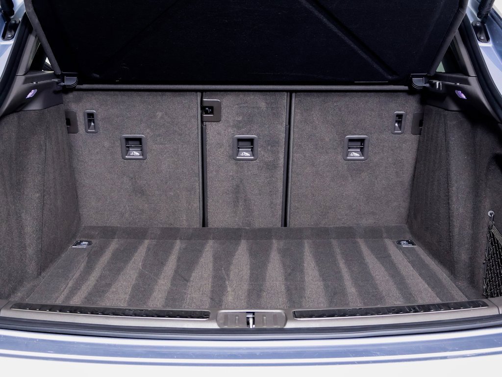 Certified 2023 Porsche Macan S w/ Premium Package Plus image 12