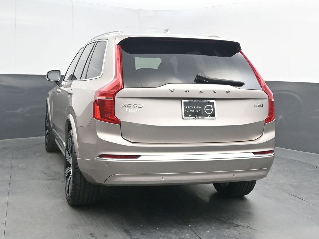 Certified 2024 Volvo XC90 B5 Plus image 6