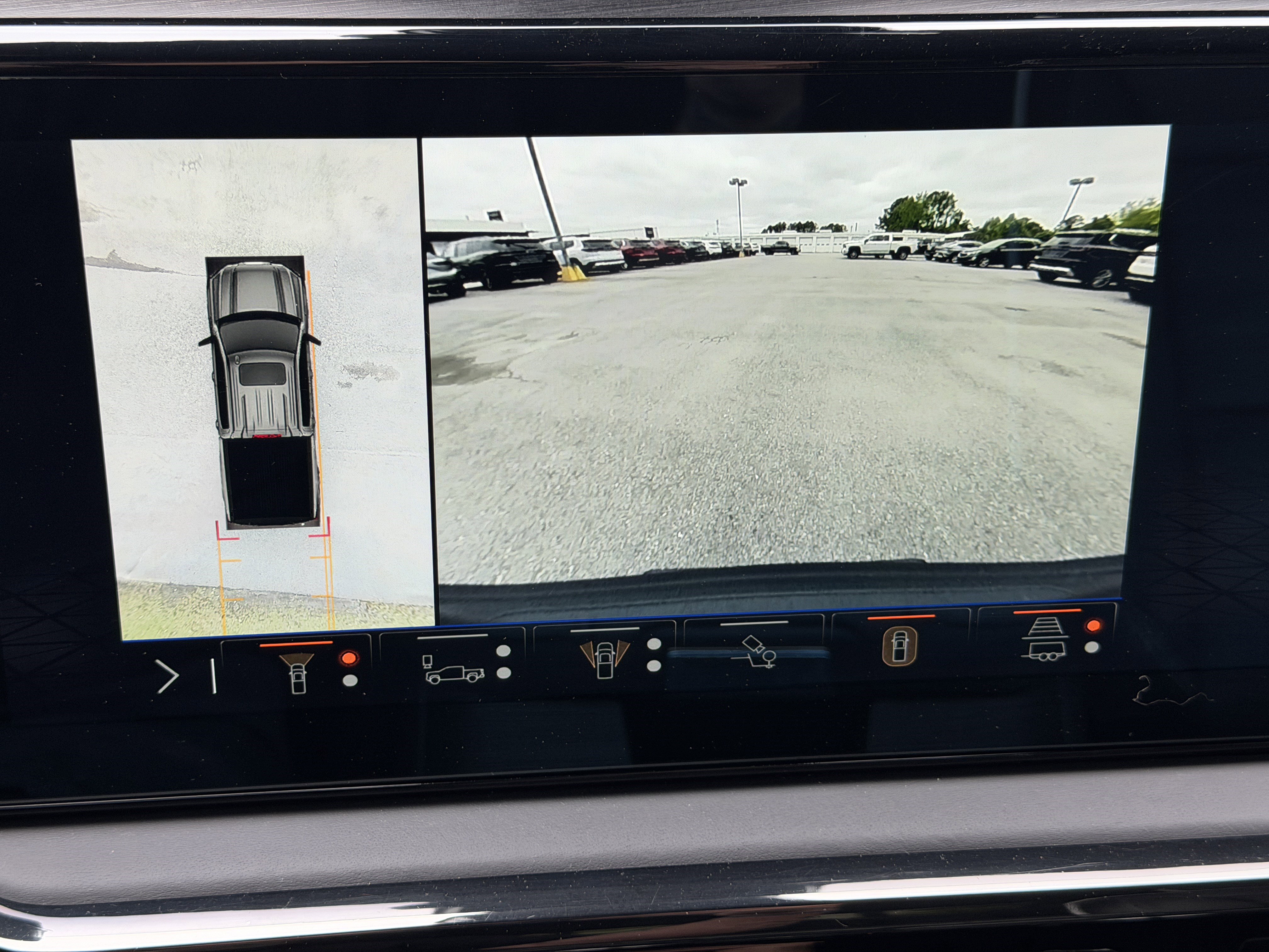 Used 2024 GMC Sierra 1500 AT4X AWD/4WD image 40