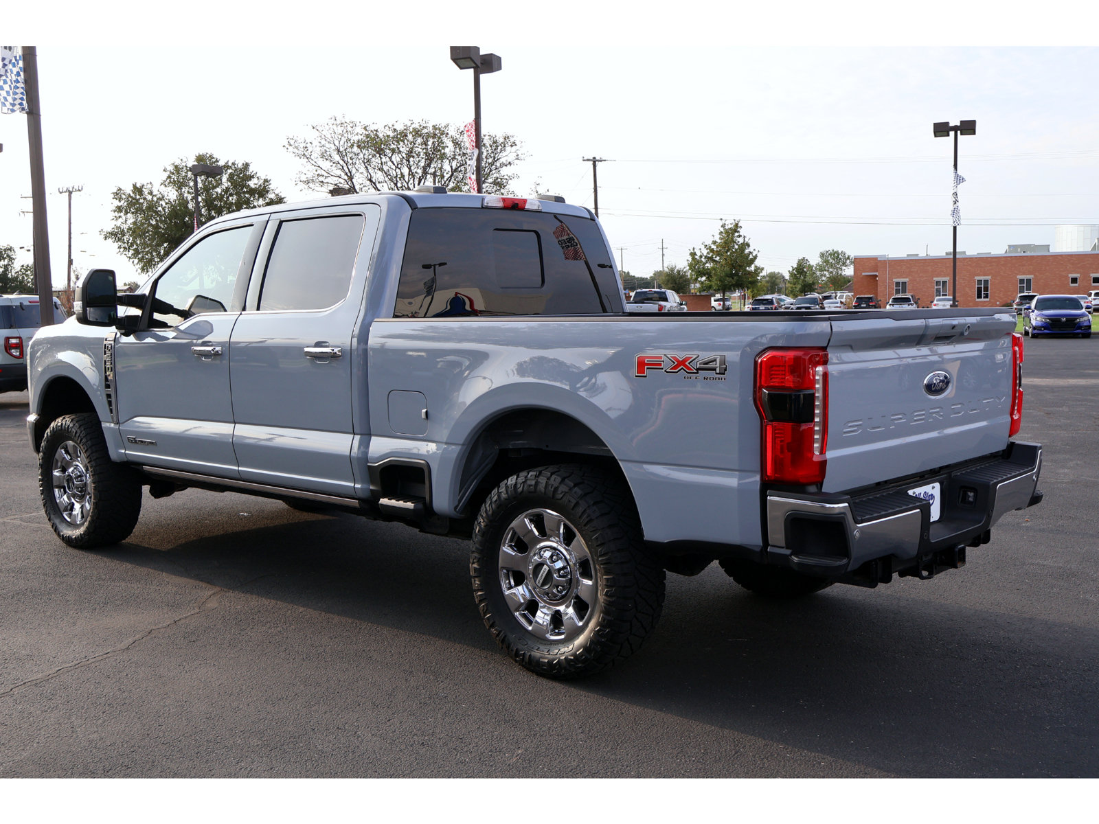 Used 2025 Ford F250 Lariat w/ Lariat Ultimate Package AWD/4WD image 19