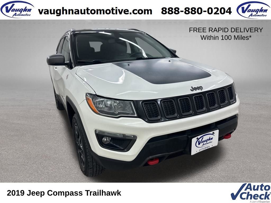 Used 2019 Jeep Compass Trailhawk image 1