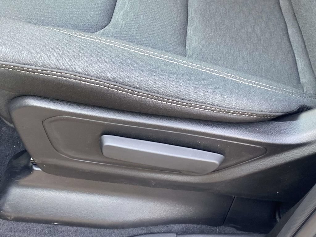 New 2026 RAM 1500 Express AWD/4WD image 17