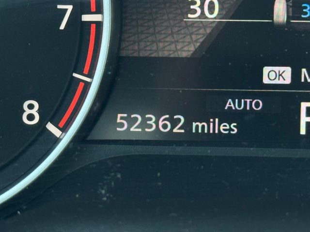 Used 2023 Nissan Rogue SV image 27