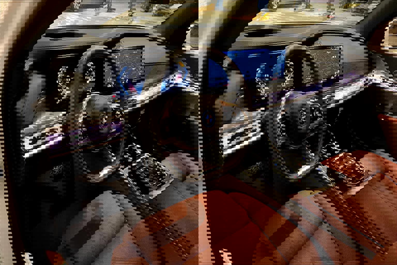 Used 2025 BMW i7 eDrive50 image 9