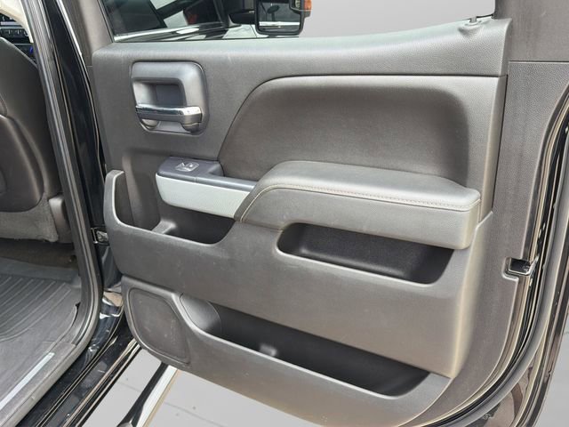 Used 2015 Chevrolet Silverado 3500 LTZ w/ Duramax Plus Package AWD/4WD image 12