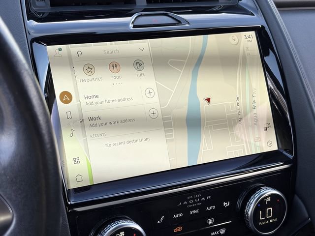 Used 2022 Jaguar E-PACE SE image 14