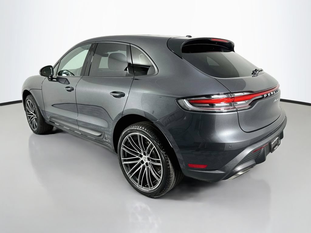 New 2026 Porsche Macan AWD/4WD image 3
