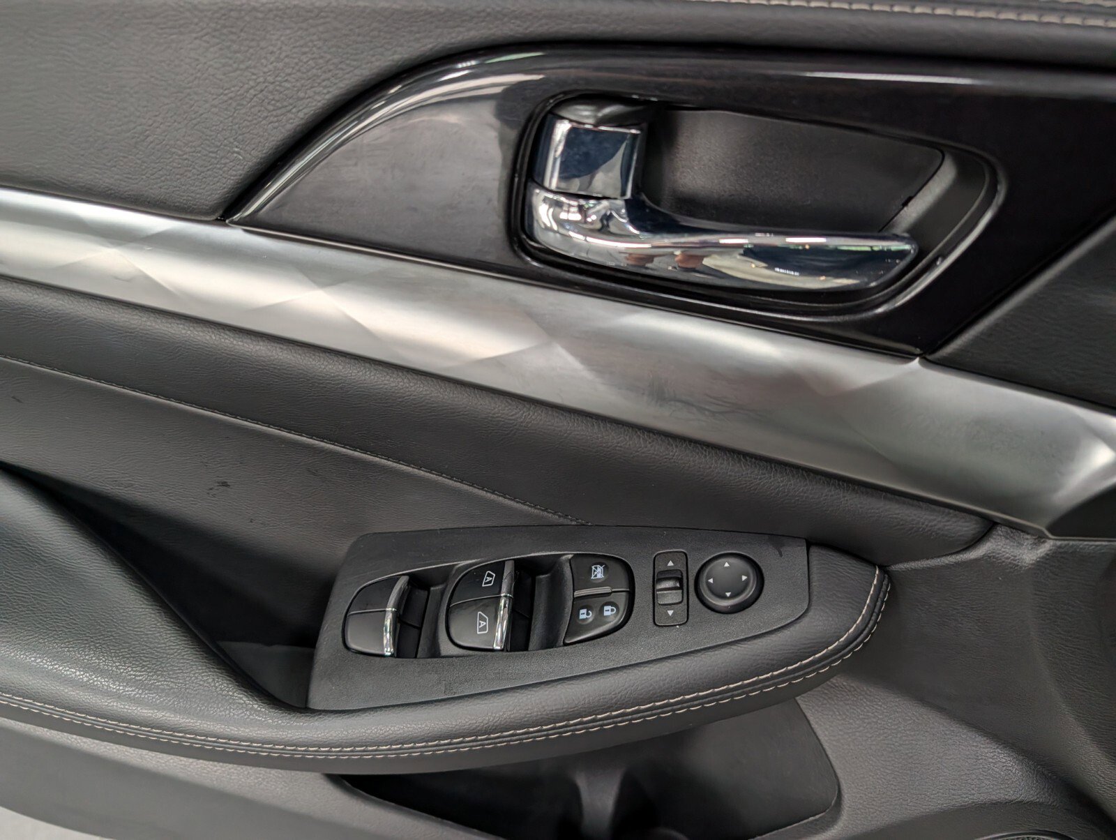 Used 2019 Nissan Maxima 3.5 SL w/ Floor Mat Group image 14