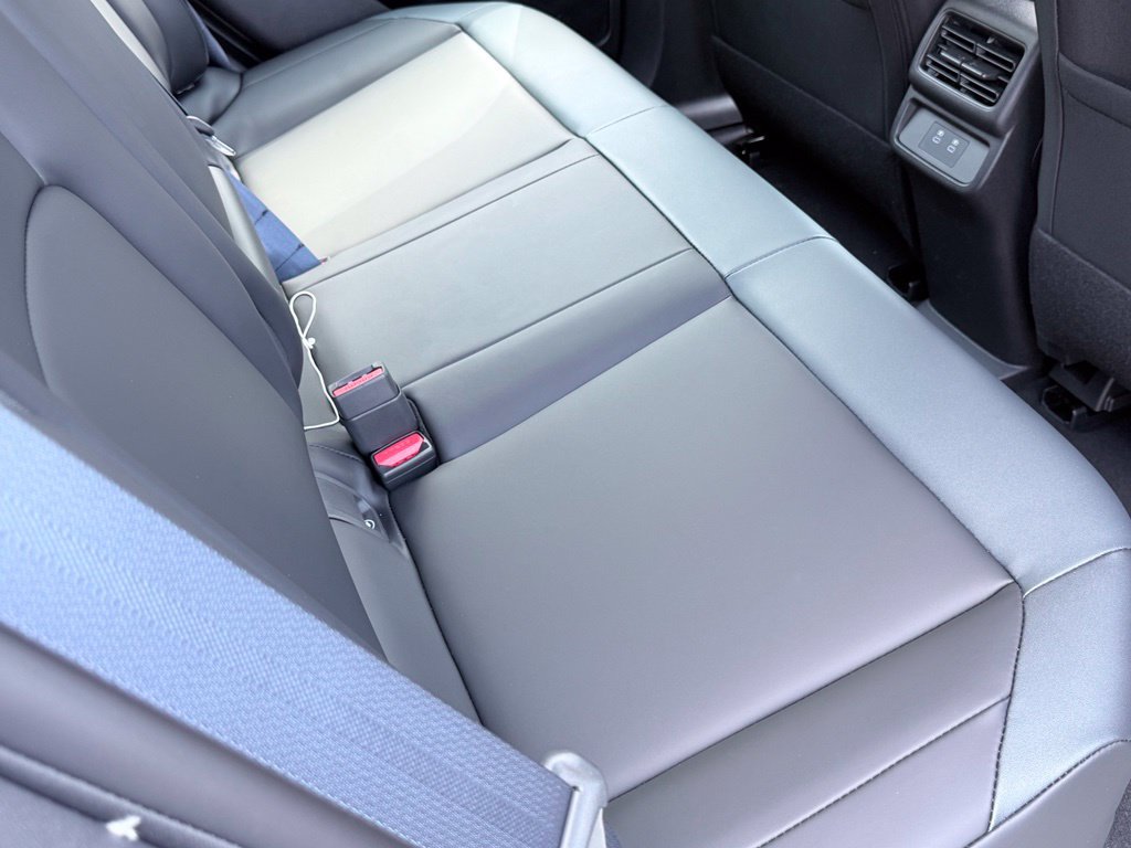New 2026 Nissan Leaf SV+ w/ Floor Mat Package (SV+) FWD image 19