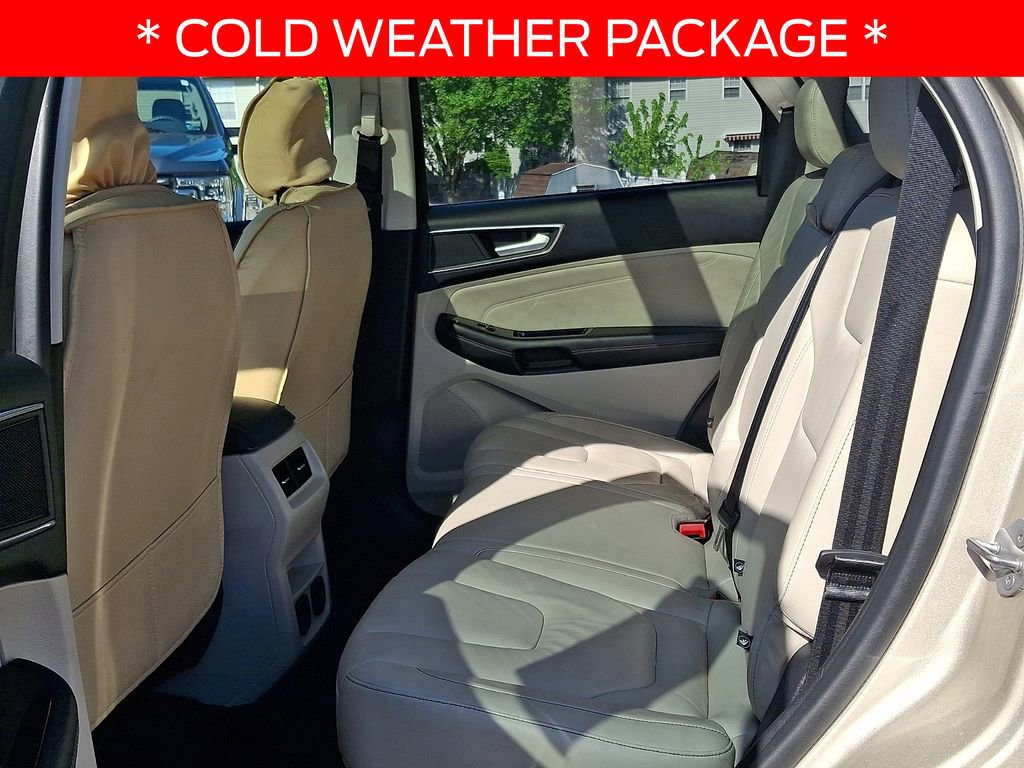 Used 2017 Ford Edge Titanium w/ Technology Package AWD/4WD image 10