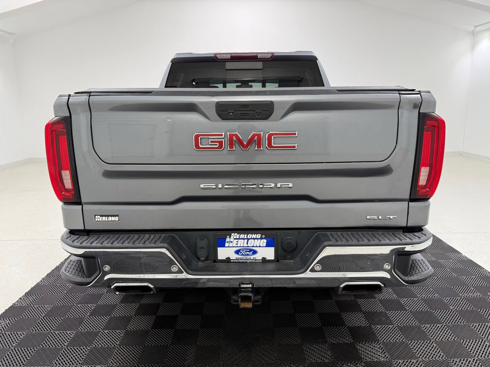 Used 2020 GMC Sierra 1500 SLT w/ SLT Premium Plus Package AWD/4WD image 5