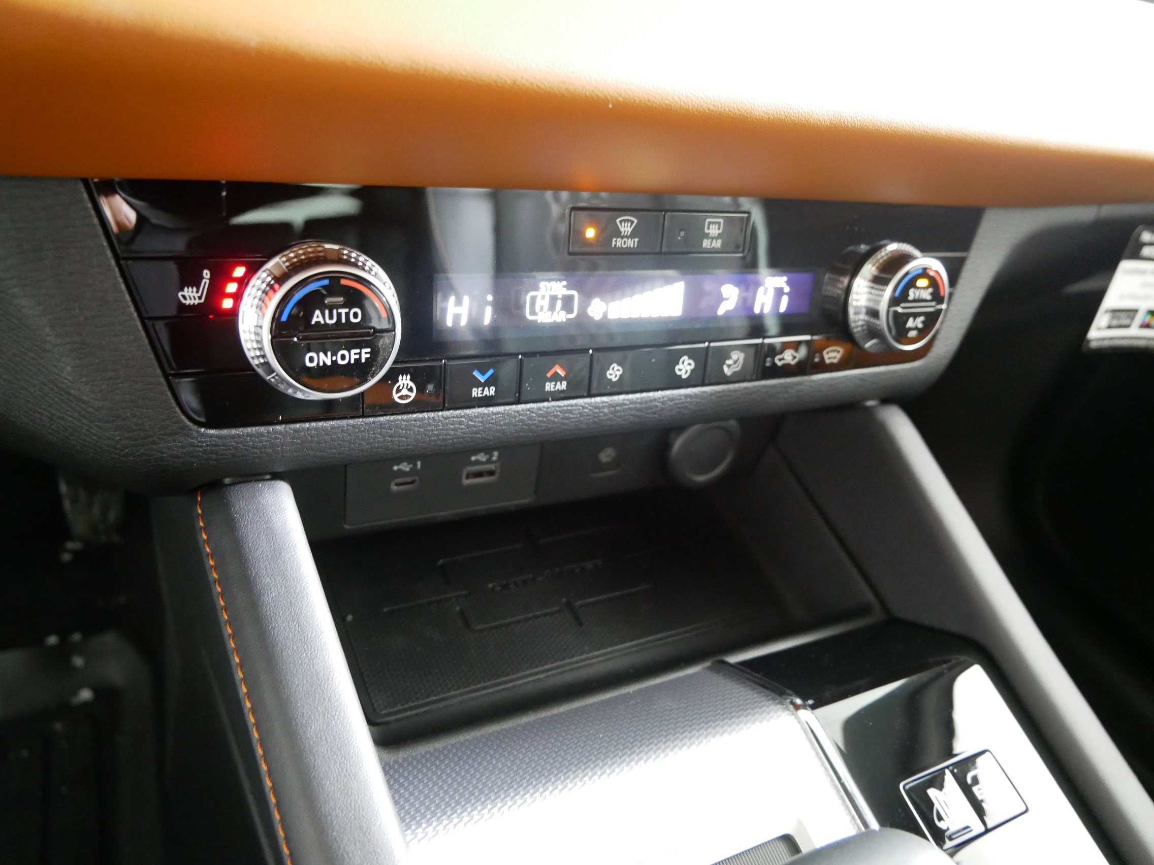 New 2025 Mitsubishi Outlander SEL image 7