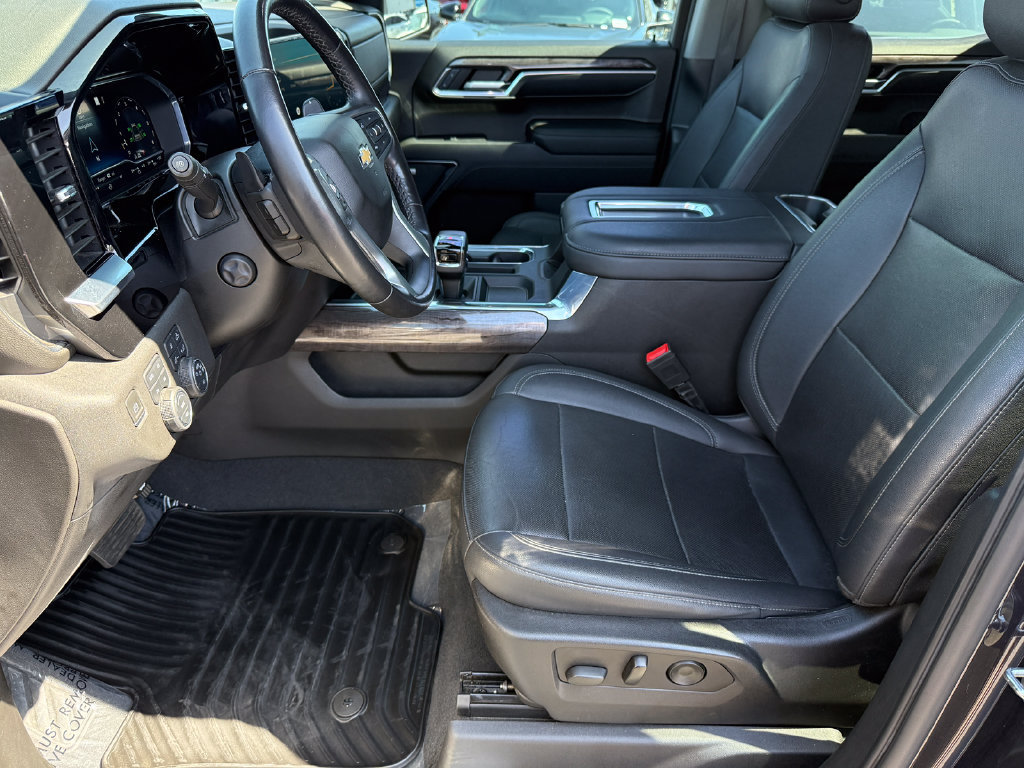 Used 2022 Chevrolet Silverado 1500 LTZ w/ LTZ Premium Texas Edition AWD/4WD image 27