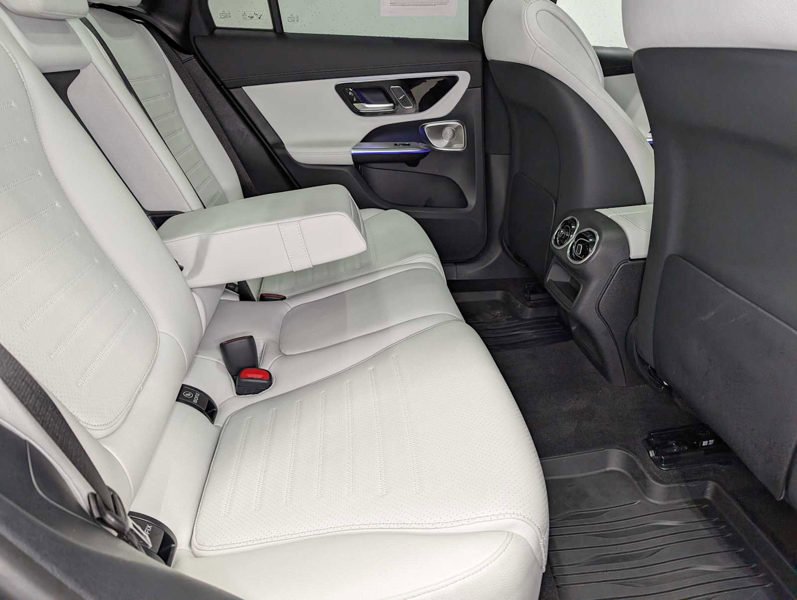 Certified 2023 Mercedes-Benz GLC 300 4MATIC image 38