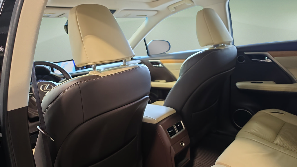 Used 2019 Lexus RX 350 AWD w/ Navigation Package image 18