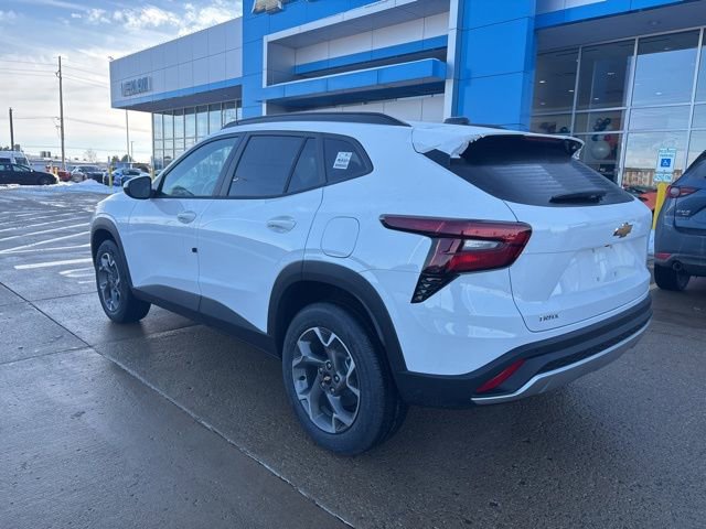 New 2026 Chevrolet Trax LT w/ Driver Confidence Package image 4