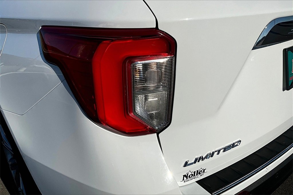 Used 2024 Ford Explorer Limited image 31