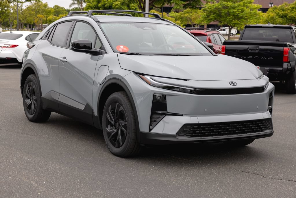 New 2026 Toyota C-HR AWD/4WD image 3