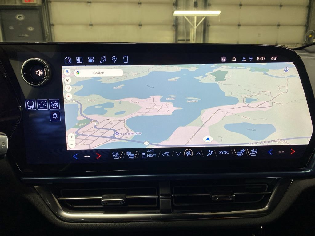 New 2026 Chevrolet Equinox EV LT image 32