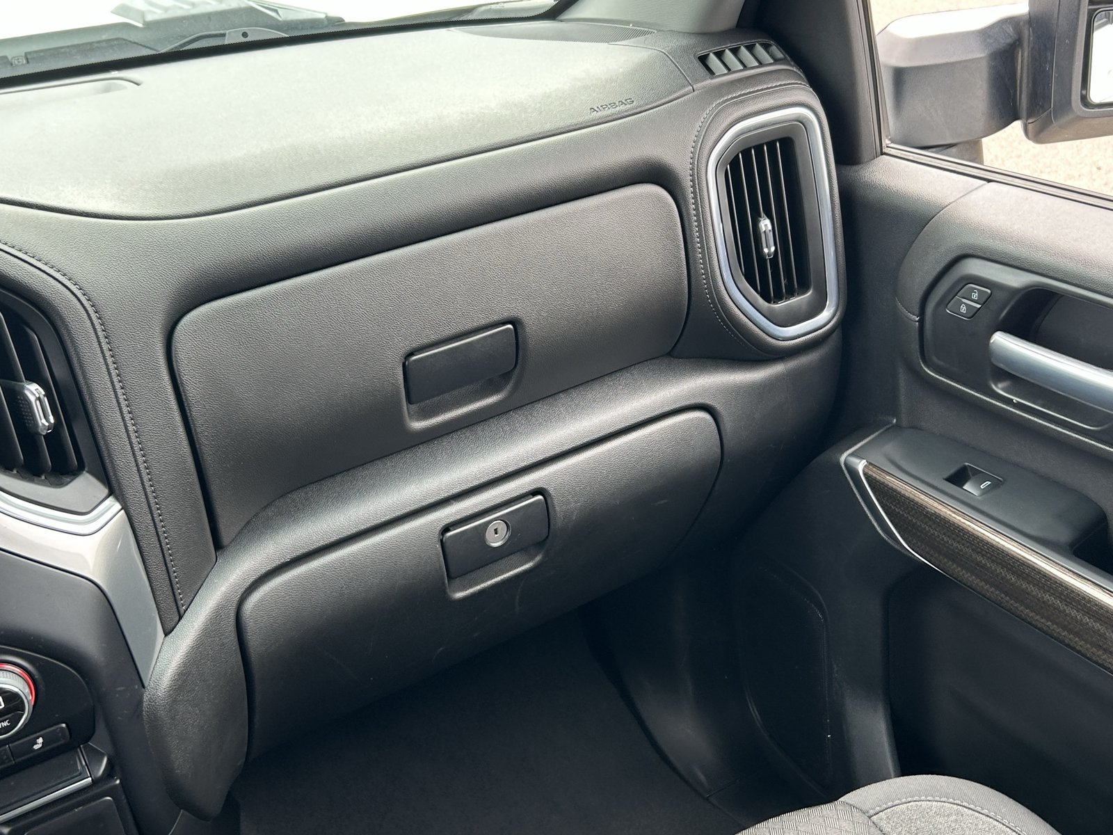 Used 2022 Chevrolet Silverado 3500 LT w/ Convenience Package AWD/4WD image 18