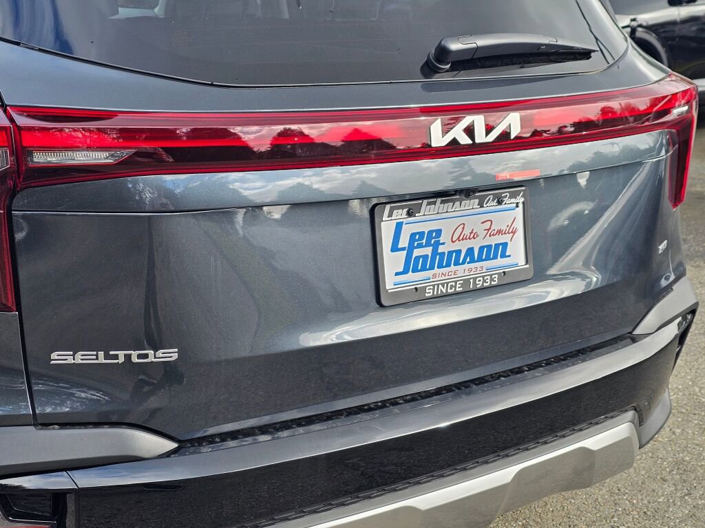 New 2026 Kia Seltos S AWD/4WD image 23