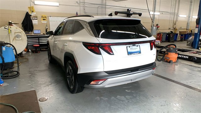 Certified 2025 Hyundai Tucson SEL image 4