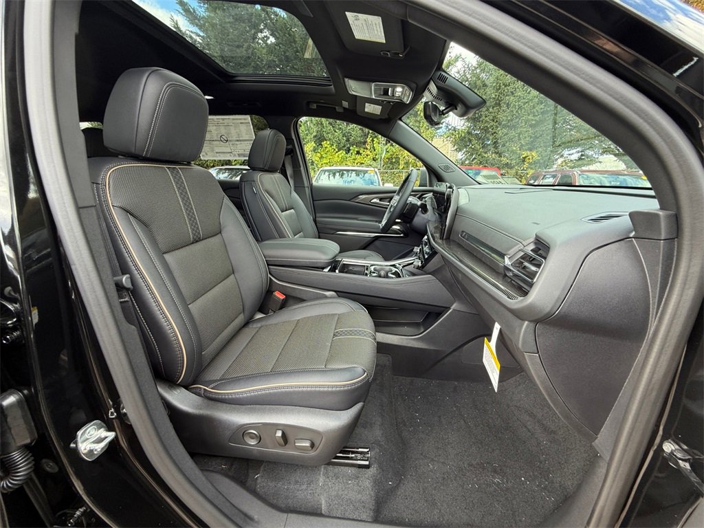 New 2026 Chevrolet Traverse High Country image 25