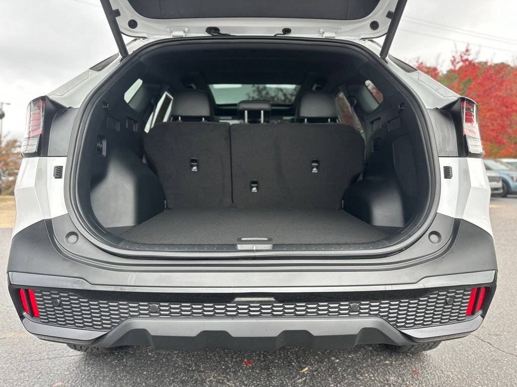 Used 2025 Kia Sportage X-Pro image 14