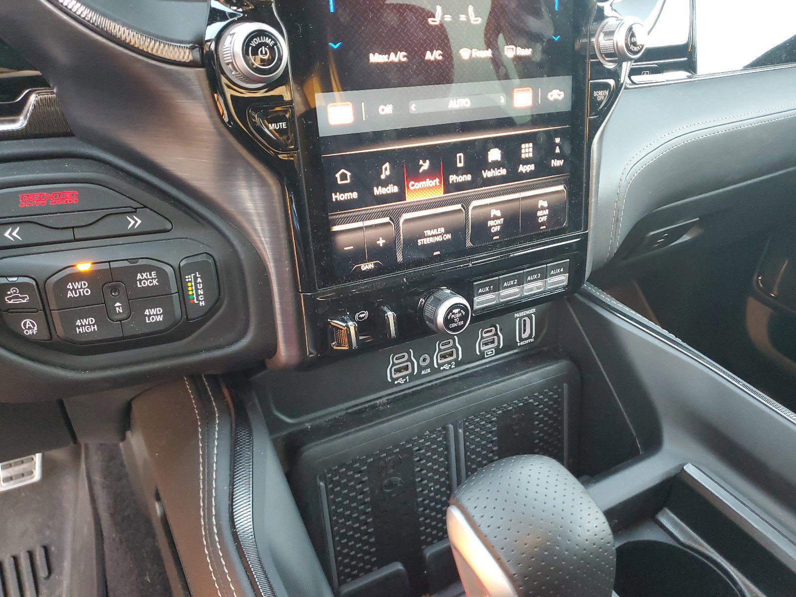 Used 2025 RAM 1500 RHO w/ RHO Level 1 Equipment Group image 22