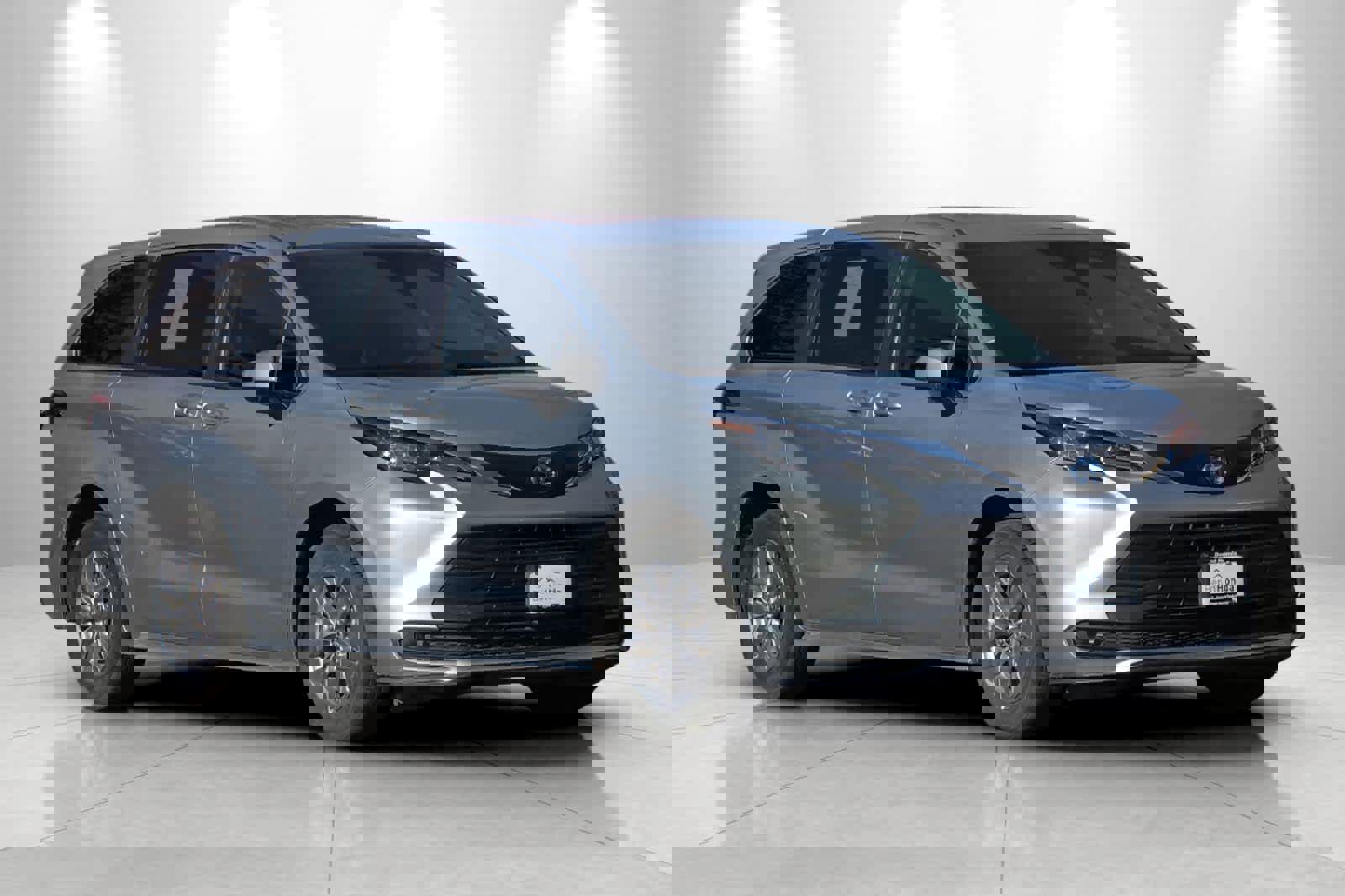 Used 2024 Toyota Sienna LE image 9