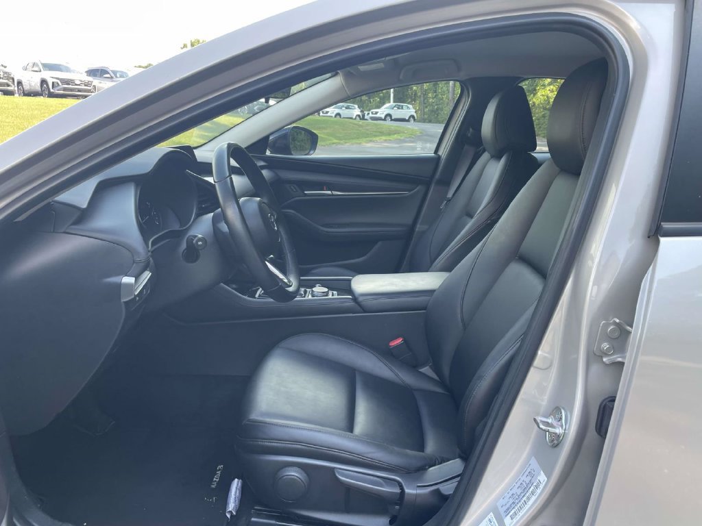 Used 2025 MAZDA MAZDA3 s FWD image 16