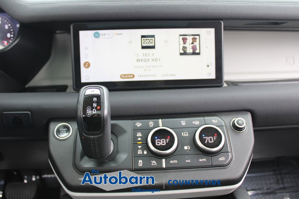 Used 2021 Land Rover Defender 110 SE AWD/4WD image 16