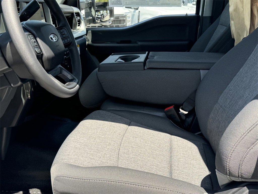 New 2024 Ford F350 XL image 12