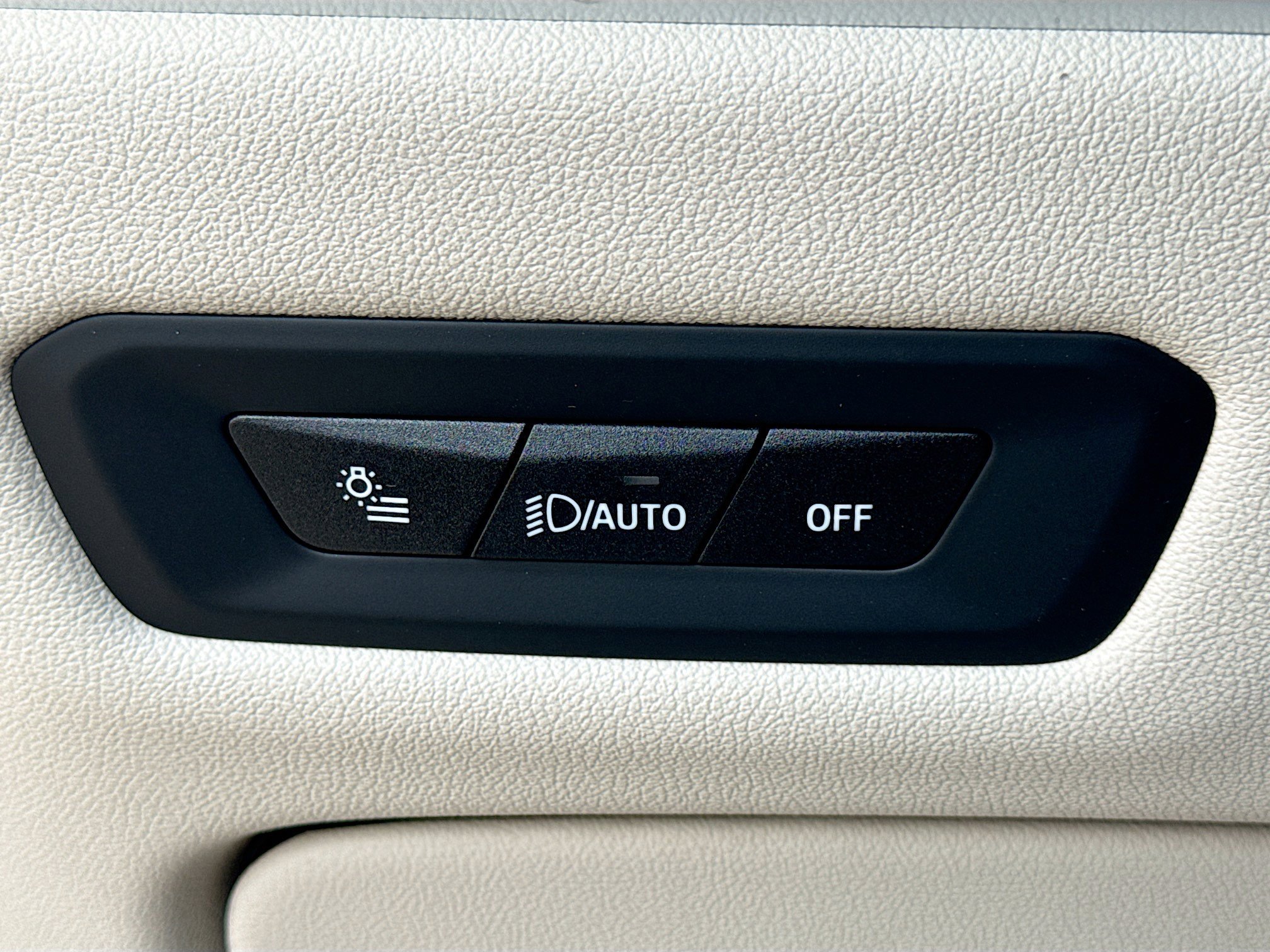 New 2026 BMW X5 sDrive40i w/ M Sport Package image 36