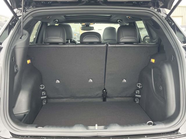 New 2026 Jeep Compass Limited image 18