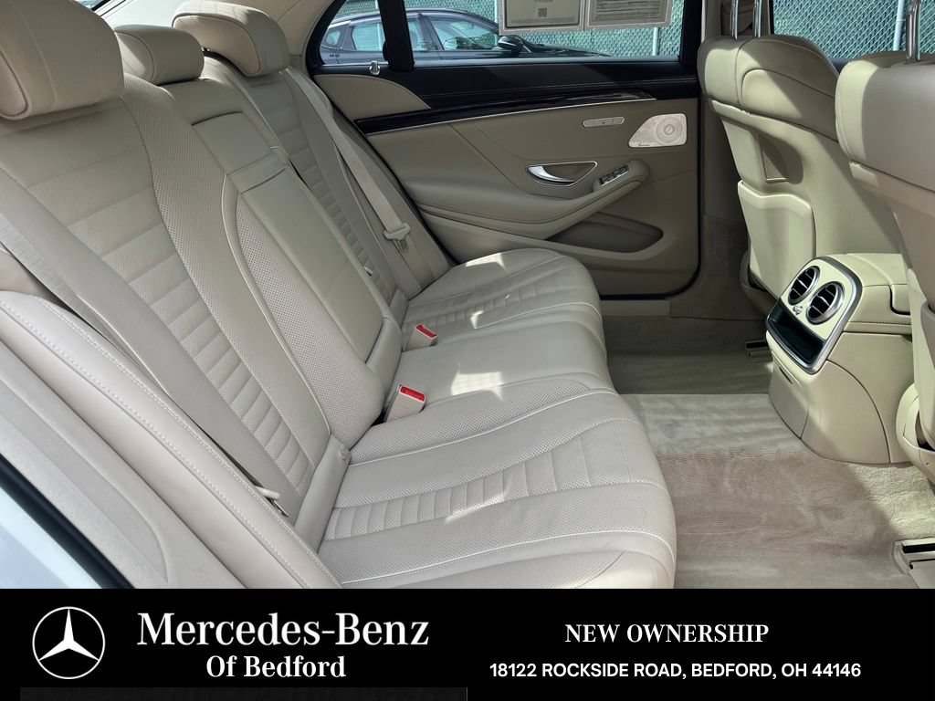 Used 2020 Mercedes-Benz S 560 4MATIC Sedan image 16