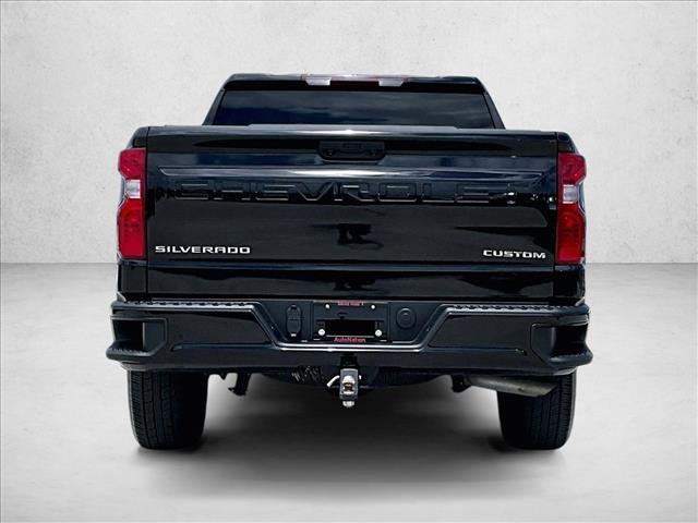 Used 2024 Chevrolet Silverado 1500 Custom image 4