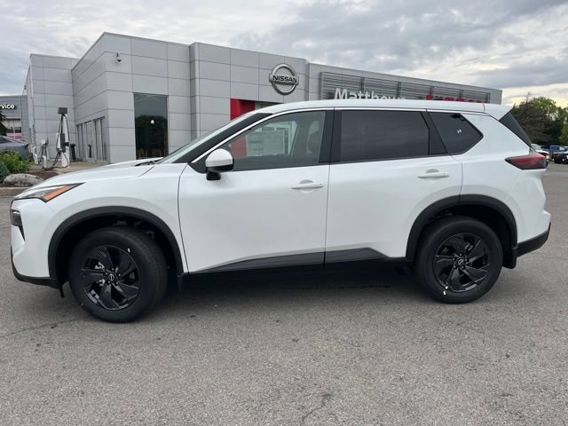 New 2026 Nissan Rogue SV AWD/4WD image 2