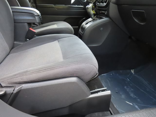 Used 2016 Jeep Compass Sport w/ Power Value Group FWD image 26
